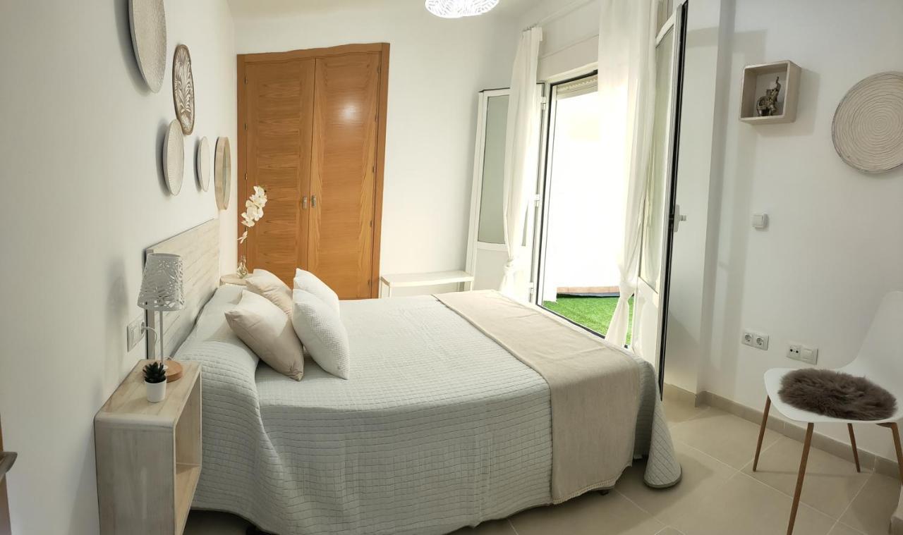 Relax Chiclana-Aparcamiento Privado-Tv Cable-Wifiplus-Aire Acond-Incluido Chiclana de la Frontera Exterior photo